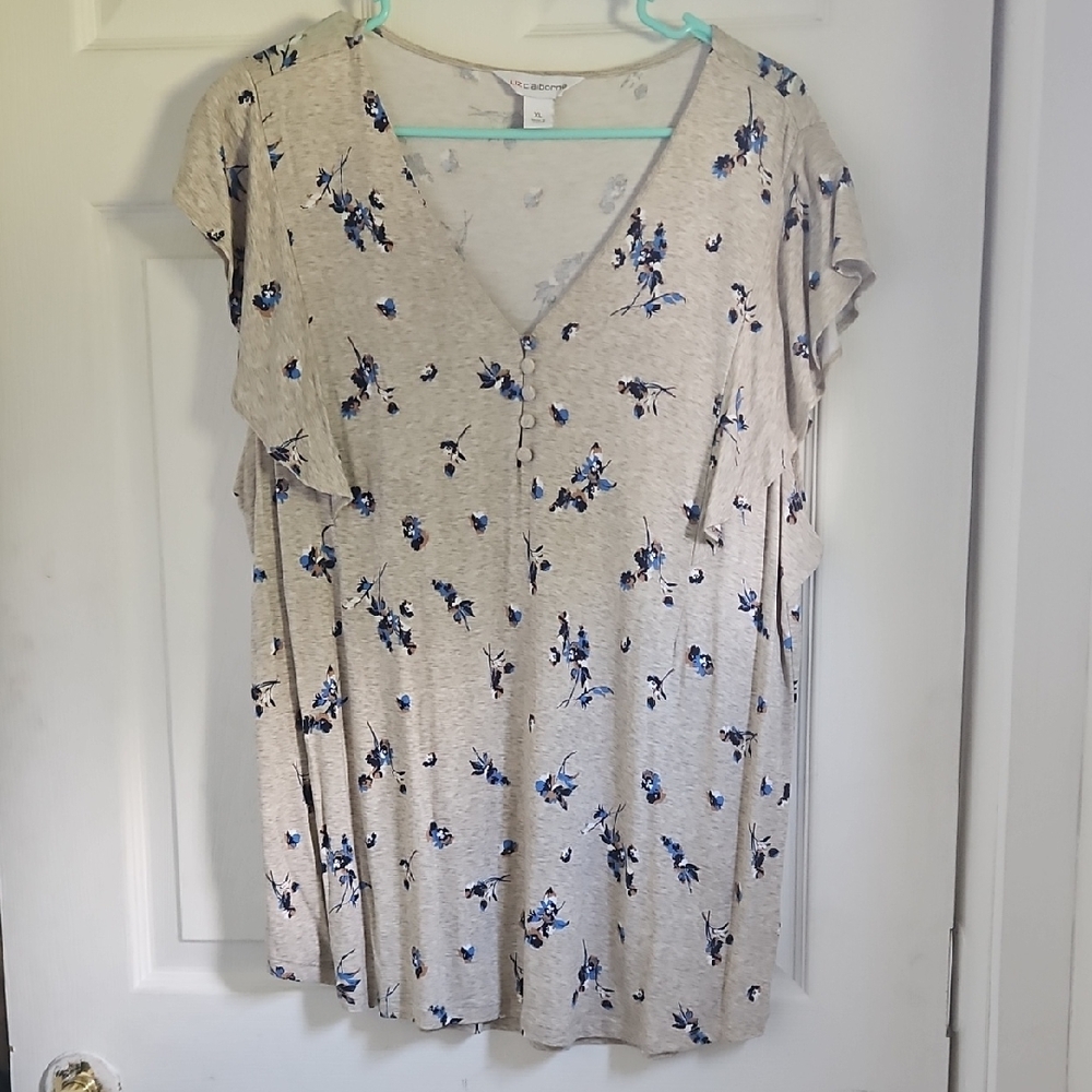Liz Claiborne Beige and Blue Floral Blouse